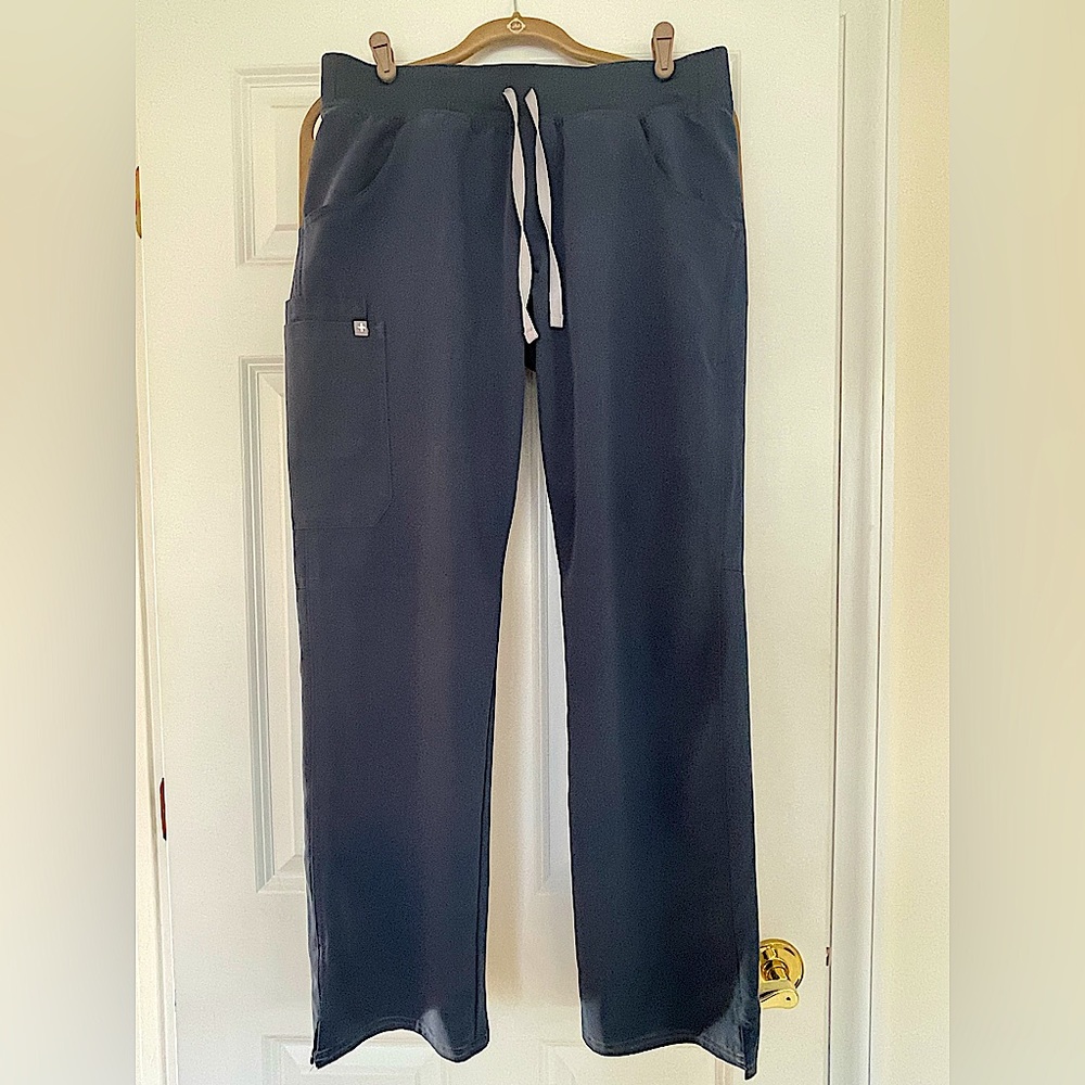 Figs scrub pants. Dark Harbor *limited edition *, medium